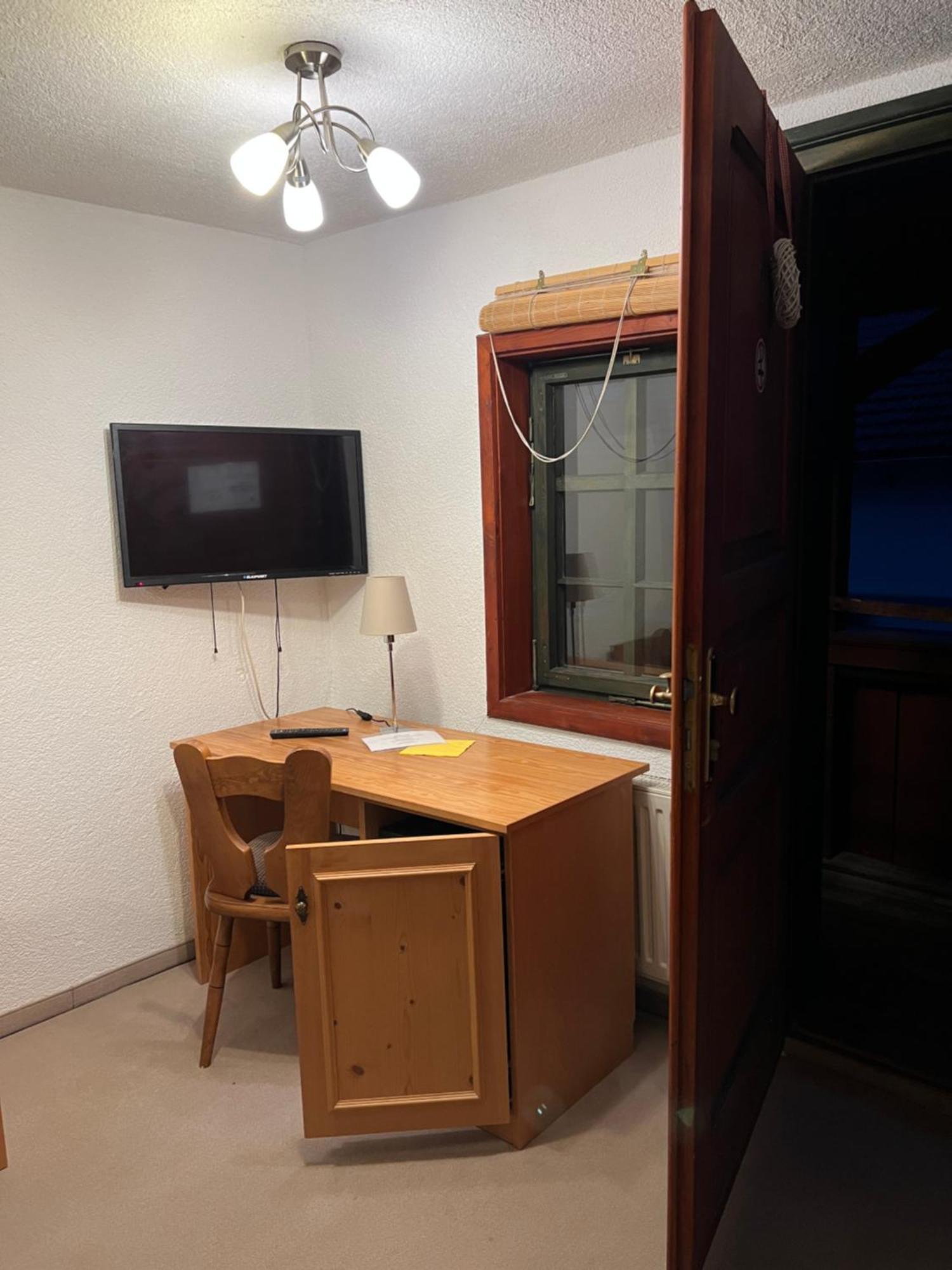 Hotel Erfurter Kreuz Kirchheim  Εξωτερικό φωτογραφία