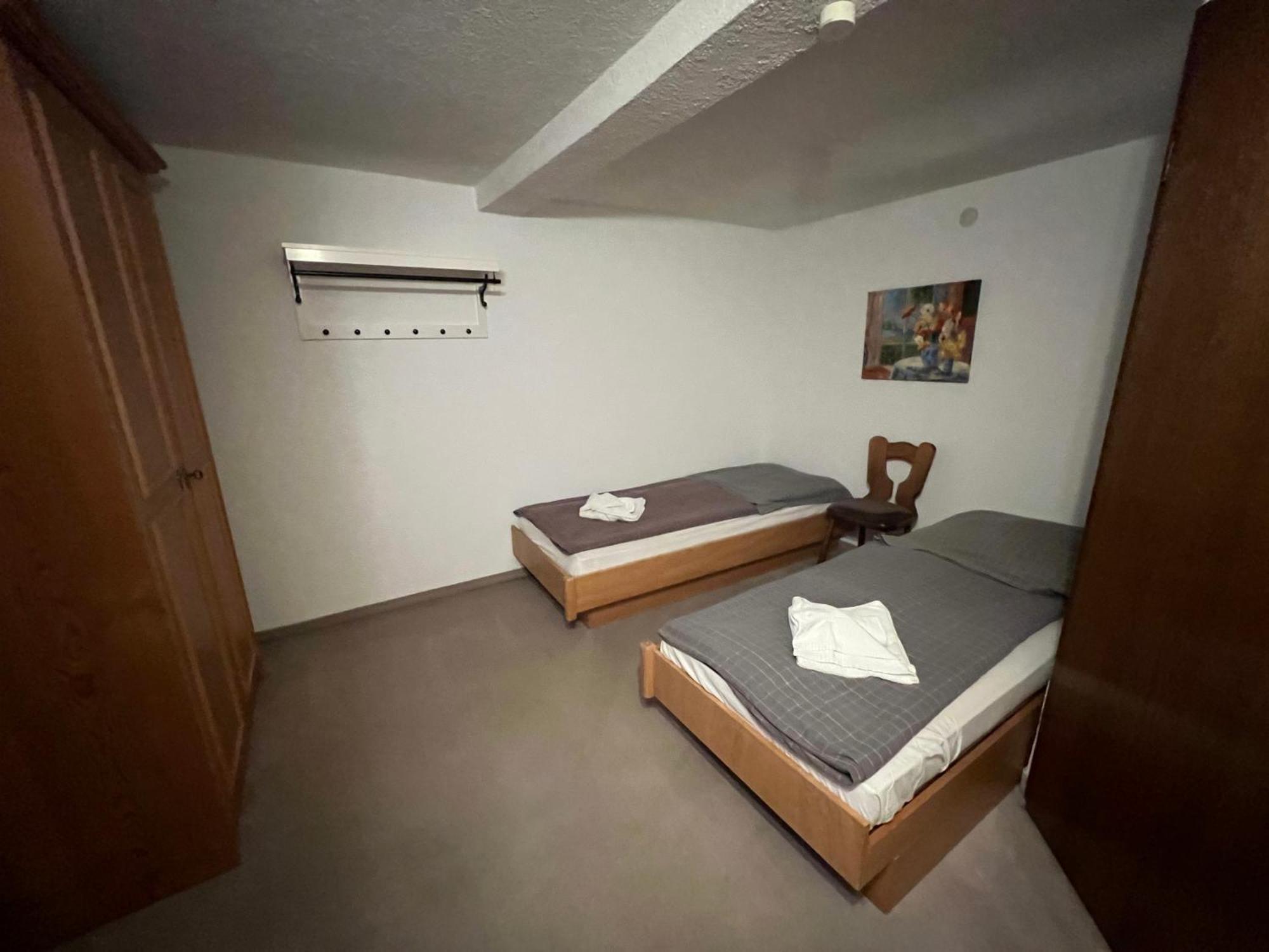 Hotel Erfurter Kreuz Kirchheim  Εξωτερικό φωτογραφία