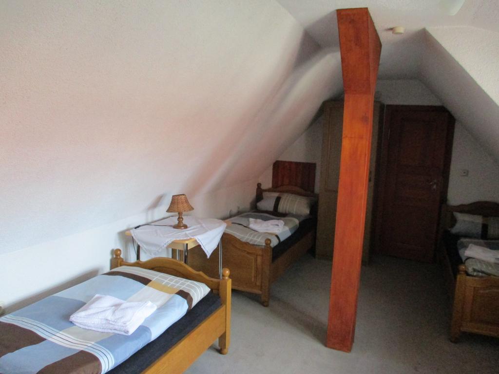 Hotel Erfurter Kreuz Kirchheim  Εξωτερικό φωτογραφία